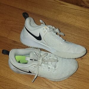 Well Loved Nike Volleyball Shoes